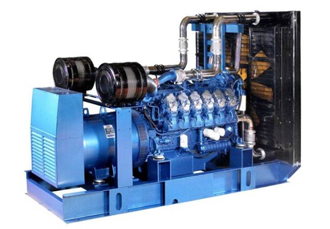 嘉峪关康明斯30kw小型柴油二手发电机组